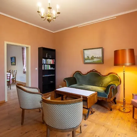 Altes Pastorat Schwichtenberg Appartement *