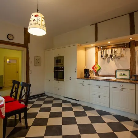 Altes Pastorat Schwichtenberg Appartement *